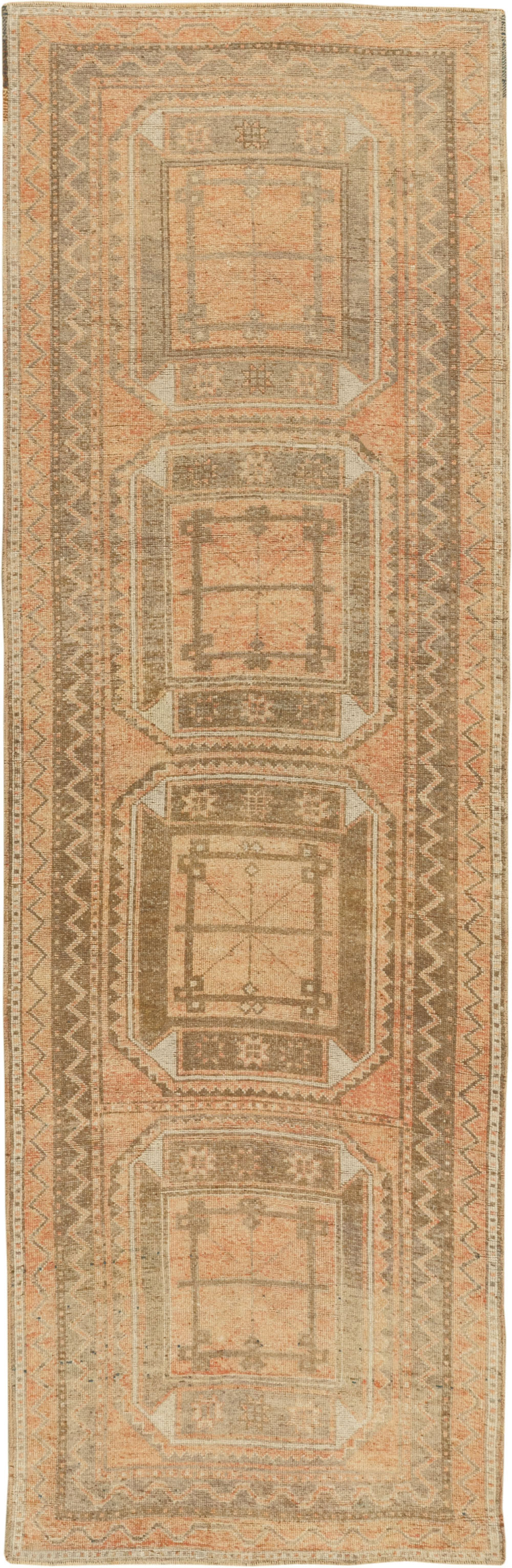 Vintage Turkish Anatolian Runner, No.33473 - Galerie Shabab