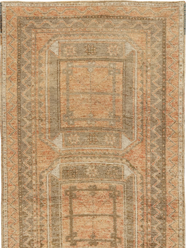 Vintage Turkish Anatolian Runner, No.33473 - Galerie Shabab