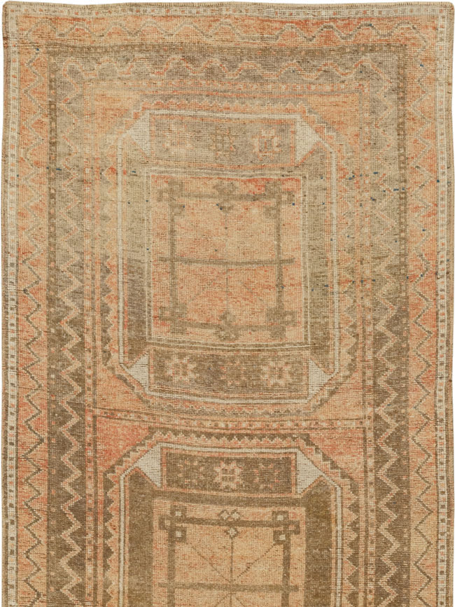 Vintage Turkish Anatolian Runner, No.33473 - Galerie Shabab