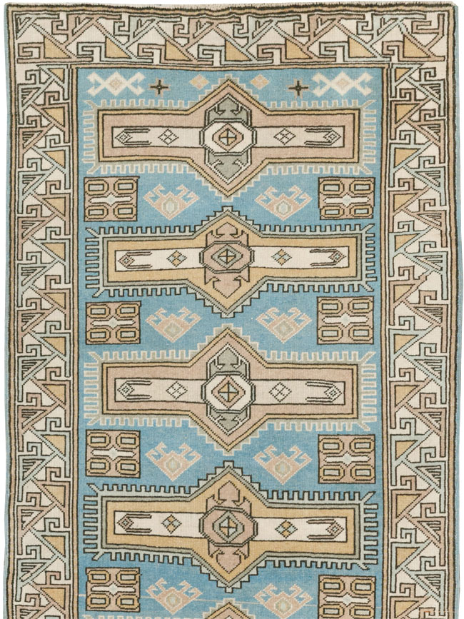 Vintage Turkish Anatolian Runner, No.33474 - Galerie Shabab