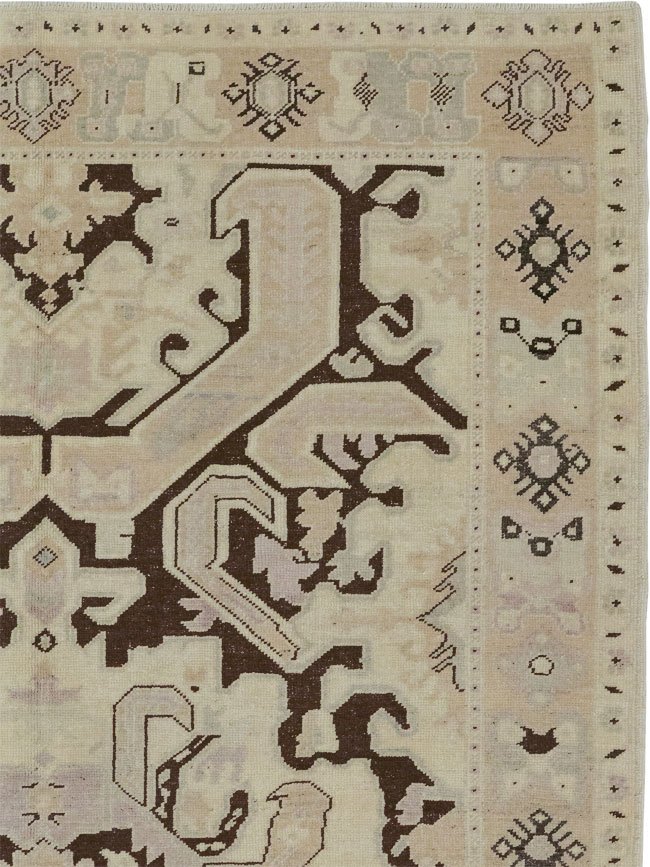 Vintage Turkish Anatolian Gallery Rug, No.33481 - Galerie Shabab