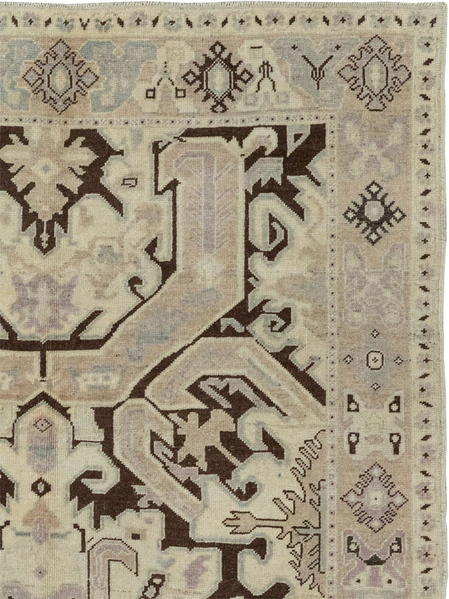 Vintage Turkish Anatolian Gallery Rug, No.33481 - Galerie Shabab