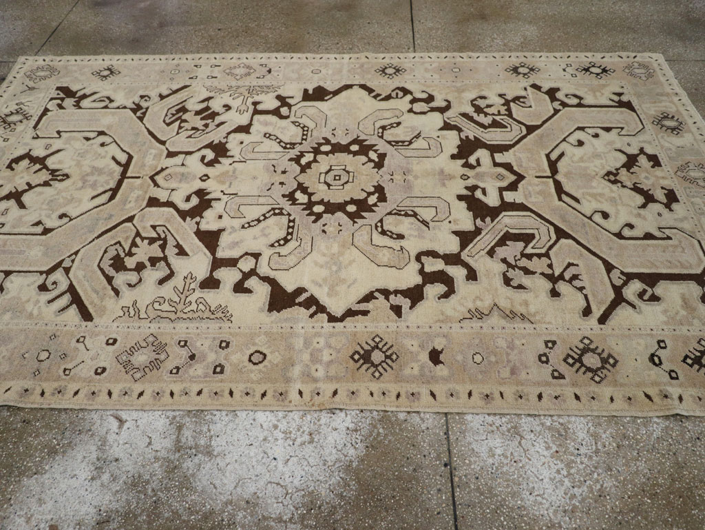 Vintage Turkish Anatolian Gallery Rug, No.33481 - Galerie Shabab