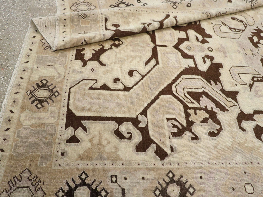 Vintage Turkish Anatolian Gallery Rug, No.33481 - Galerie Shabab