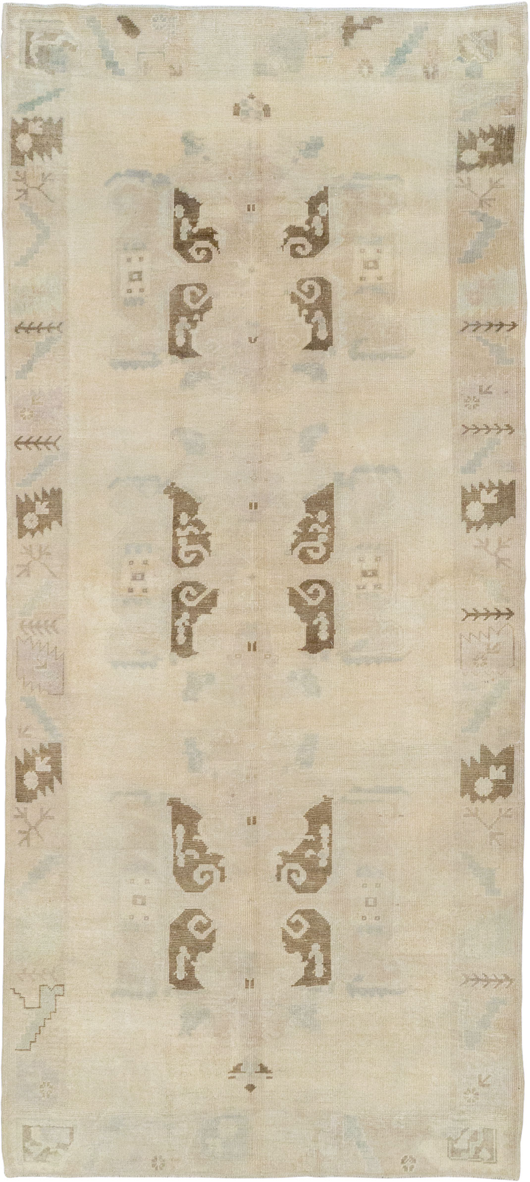 Vintage Turkish Anatolian Wide Gallery Runner, No.33484 - Galerie Shabab