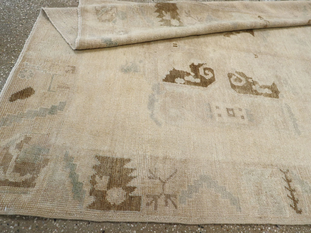 Vintage Turkish Anatolian Wide Gallery Runner, No.33484 - Galerie Shabab