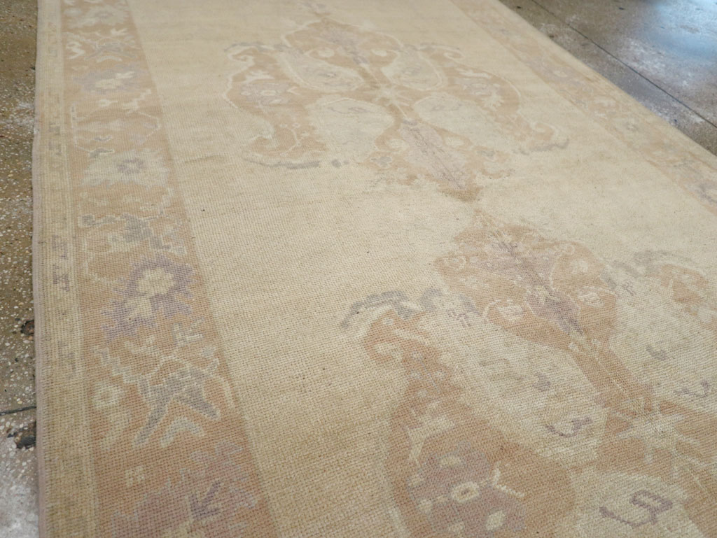 Vintage Turkish Anatolian Wide Gallery Runner, No.33486 - Galerie Shabab