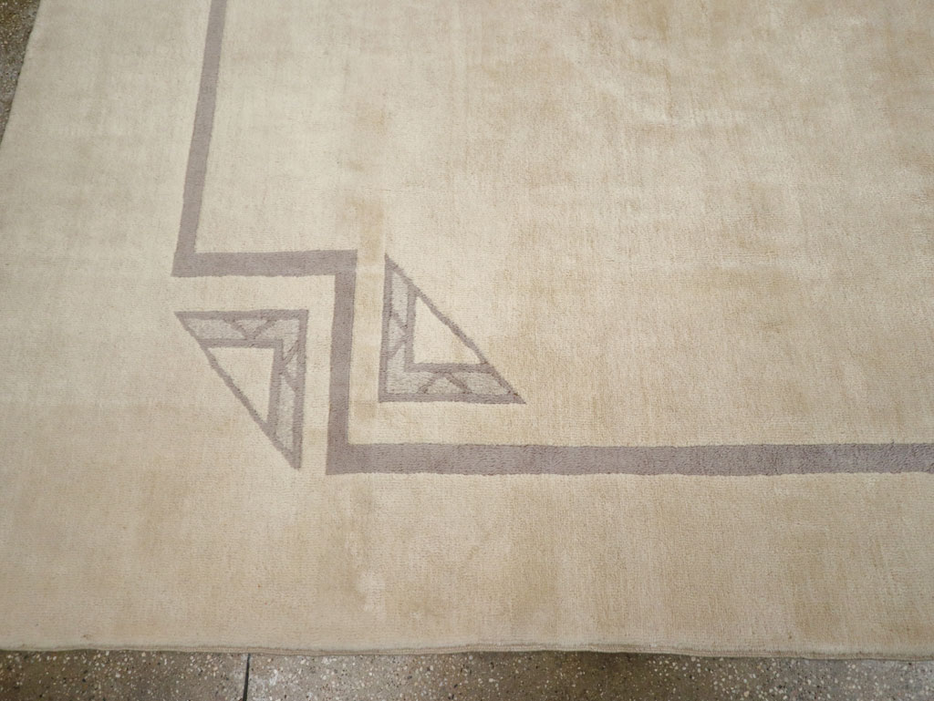 Modern Turkish Room Size Carpet, No.33491 - Galerie Shabab