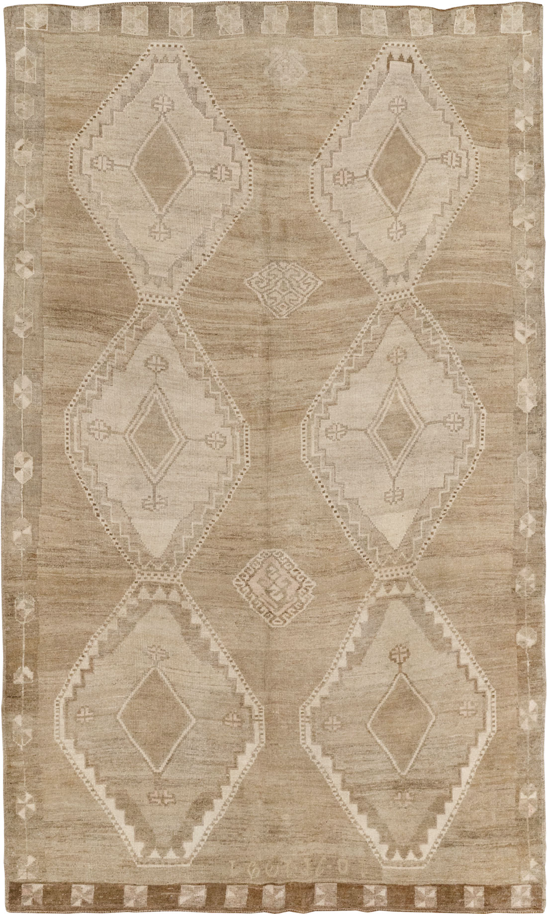 Vintage Turkish Anatolian Gallery Carpet, No.33493 - Galerie Shabab