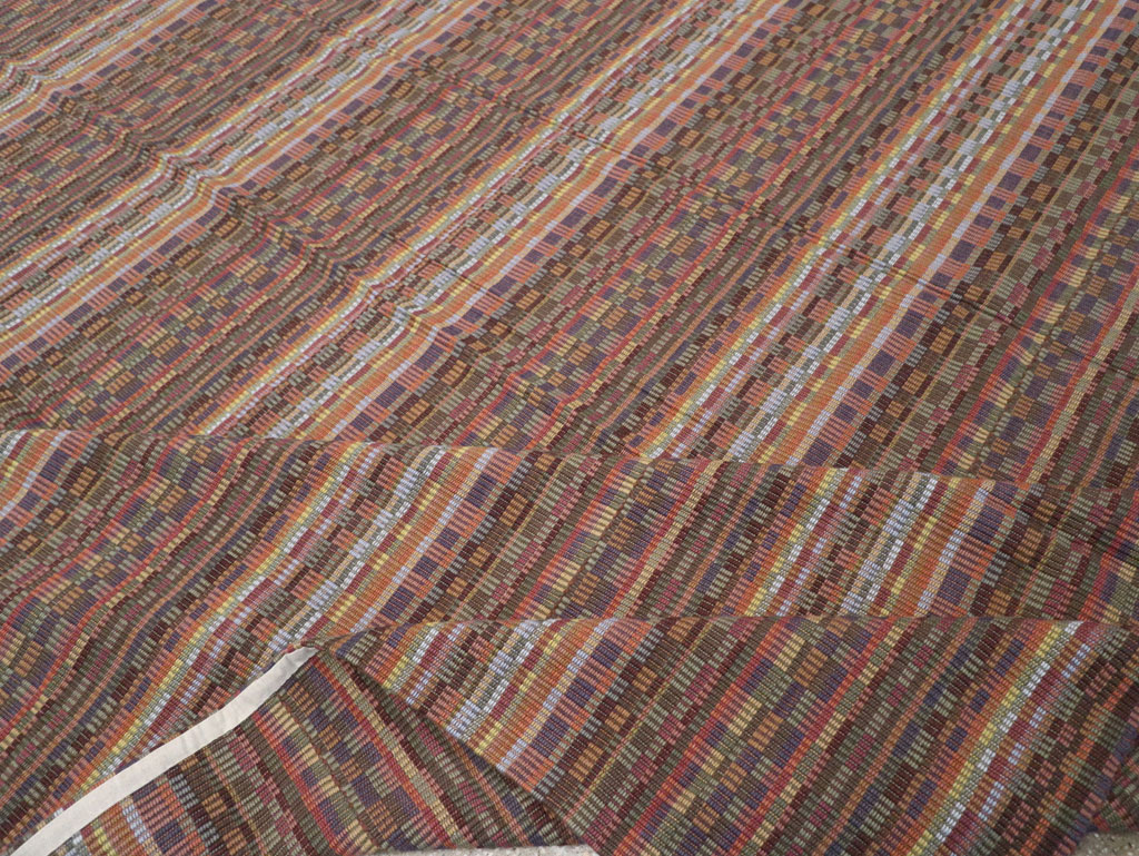 Vintage European Flatweave Kilim Large Room Size Carpet, No.33502 - Galerie Shabab