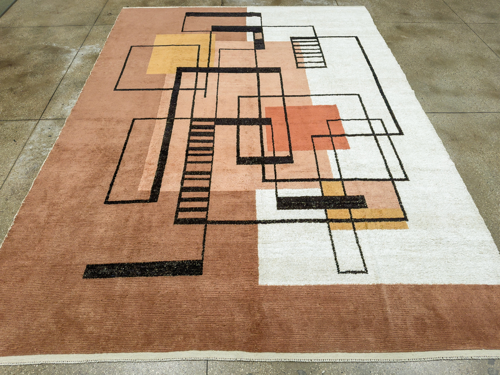 Modern Turkish Art Deco Room Size Carpet, No.33570 - Galerie Shabab