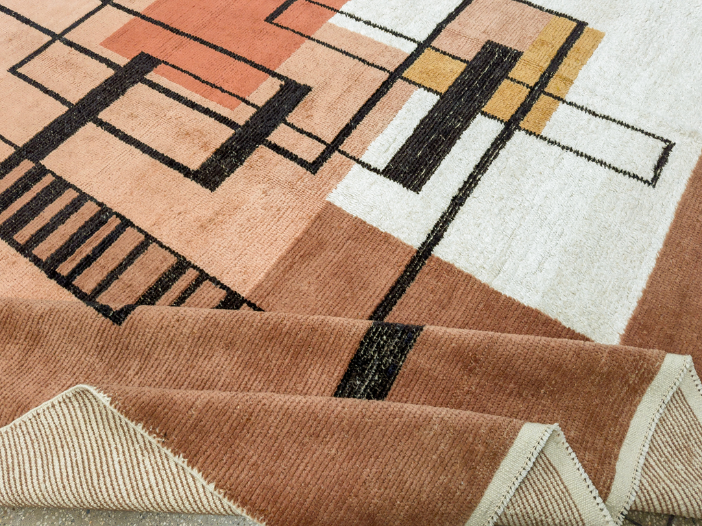 Modern Turkish Art Deco Room Size Carpet, No.33570 - Galerie Shabab