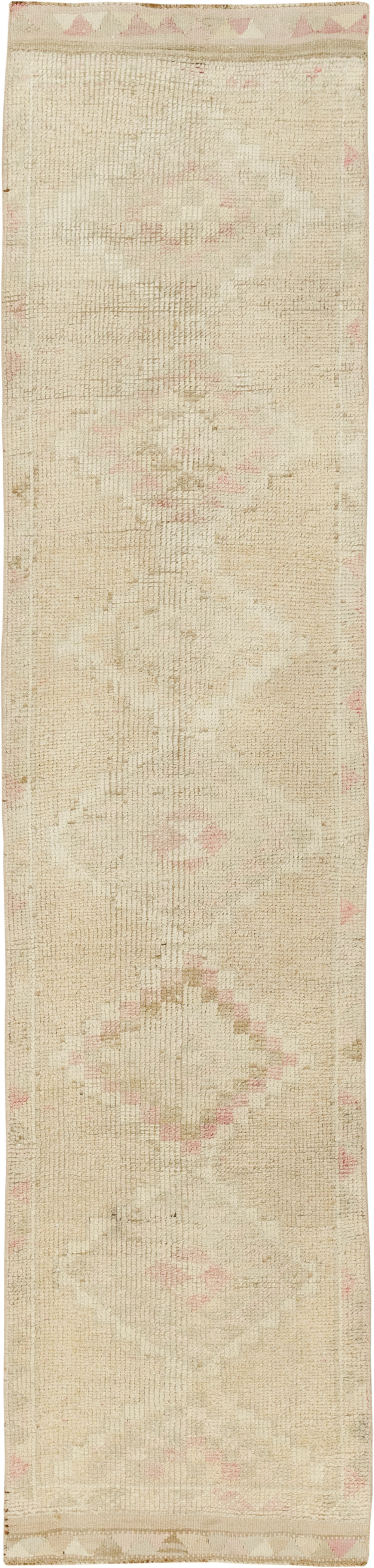 Vintage Turkish Anatolian Runner, No.33575 - Galerie Shabab