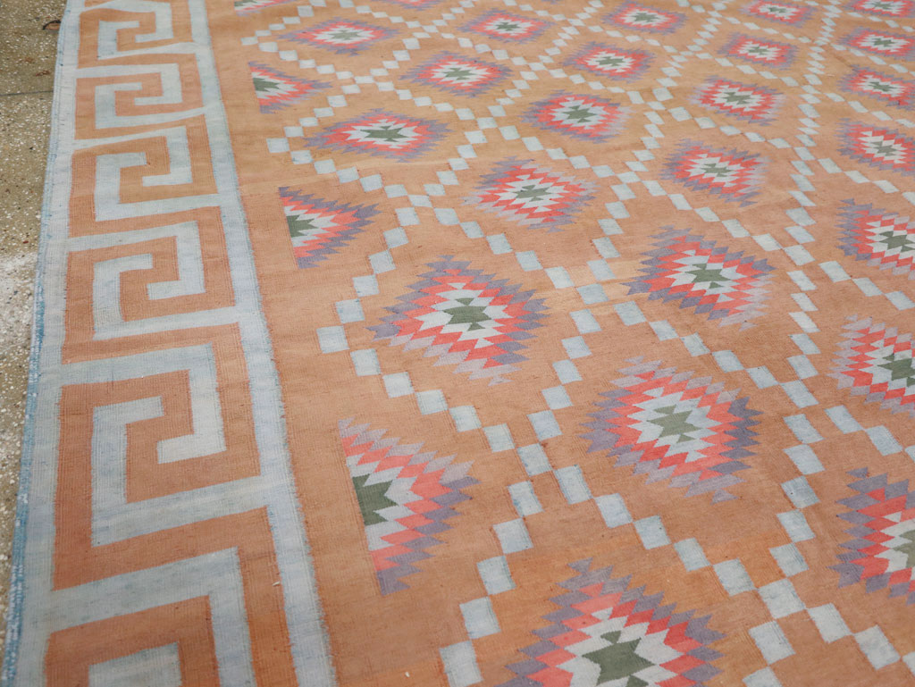 Vintage Indian Flatweave Dhurrie Square Room Size Carpet, No.33577 - Galerie Shabab