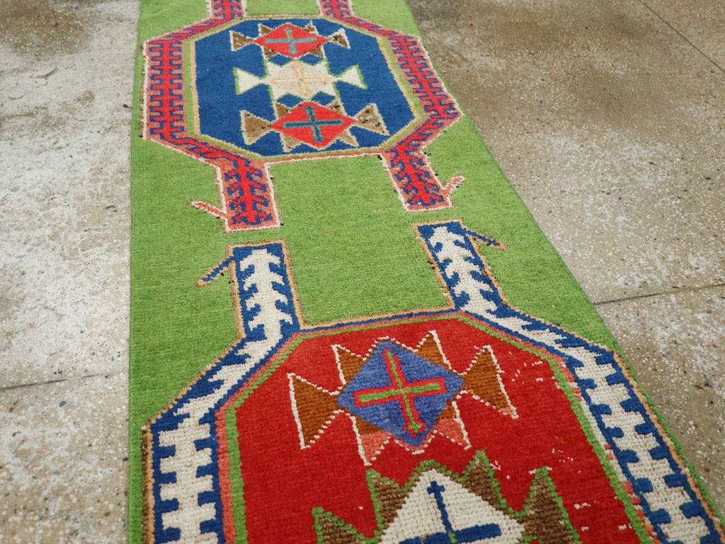 Vintage Turkish Anatolian Runner, No.33583 - Galerie Shabab
