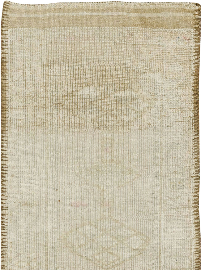 Vintage Turkish Oushak Runner, No.33584 - Galerie Shabab