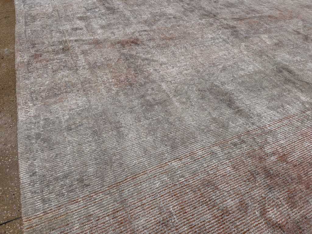 Modern Turkish Room Size Carpet, No.33590 - Galerie Shabab