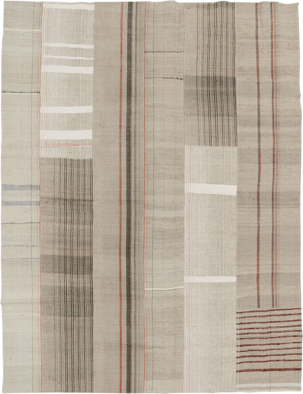 Vintage Turkish Flatweave Kilim Room Size Carpet, No.33592 - Galerie Shabab