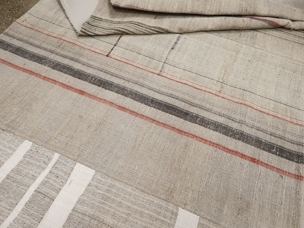 Vintage Turkish Flatweave Kilim Room Size Carpet, No.33592 - Galerie Shabab