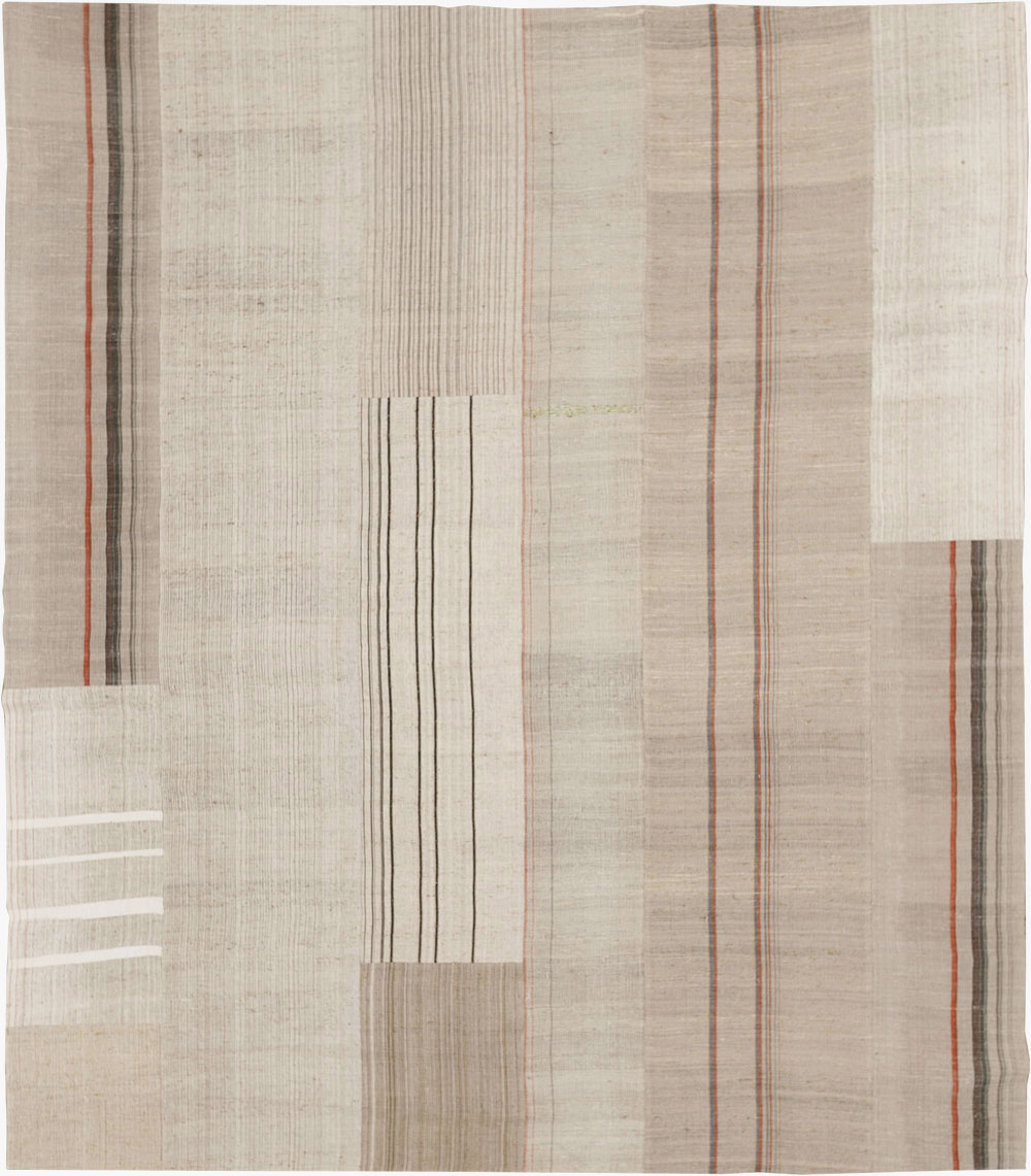 Vintage Turkish Flatweave Kilim Room Size Carpet, No.33594 - Galerie Shabab