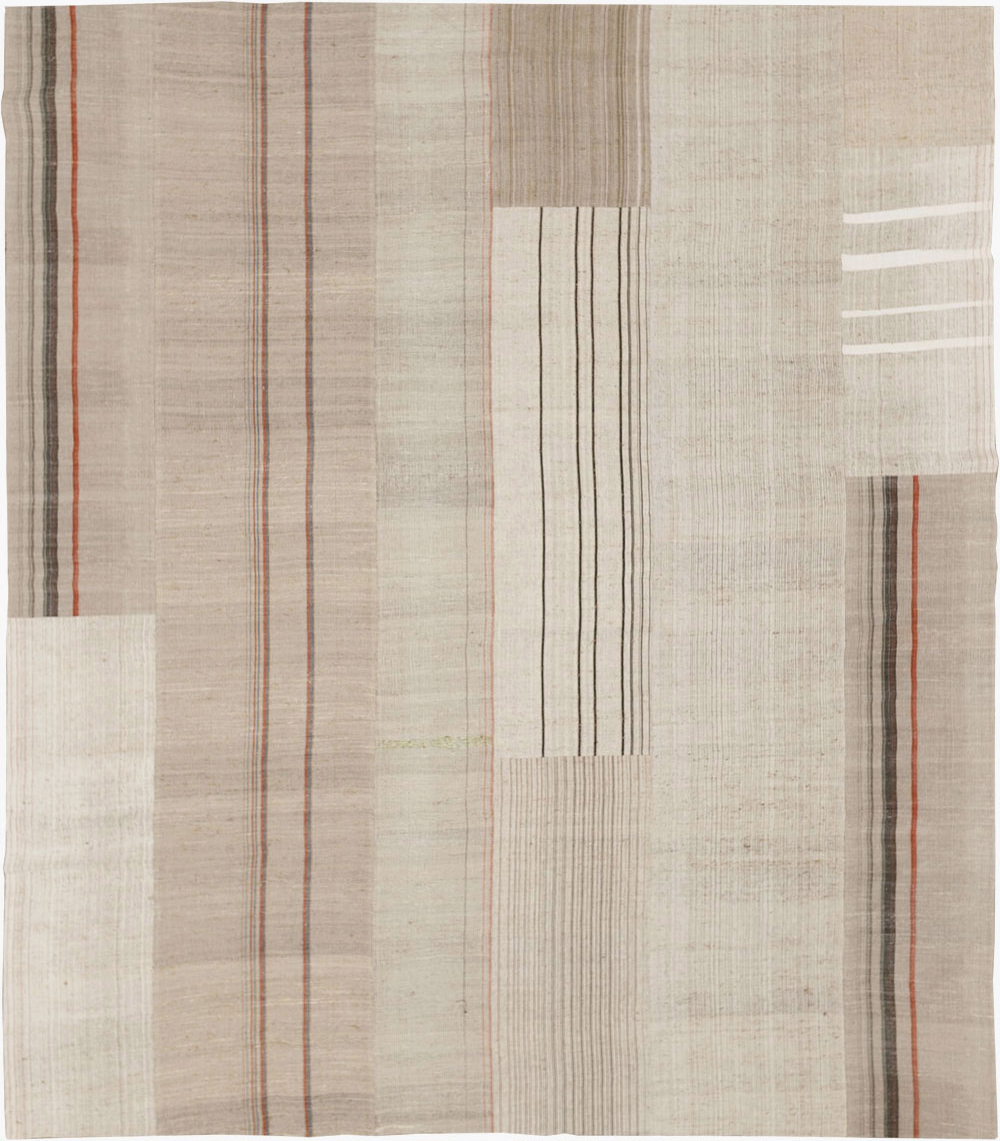 Vintage Turkish Flatweave Kilim Room Size Carpet, No.33594 - Galerie Shabab