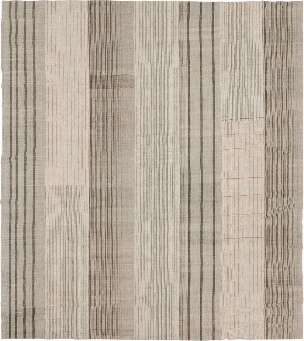 Vintage Turkish Flatweave Kilim Large Room Size Carpet, No.33596 - Galerie Shabab