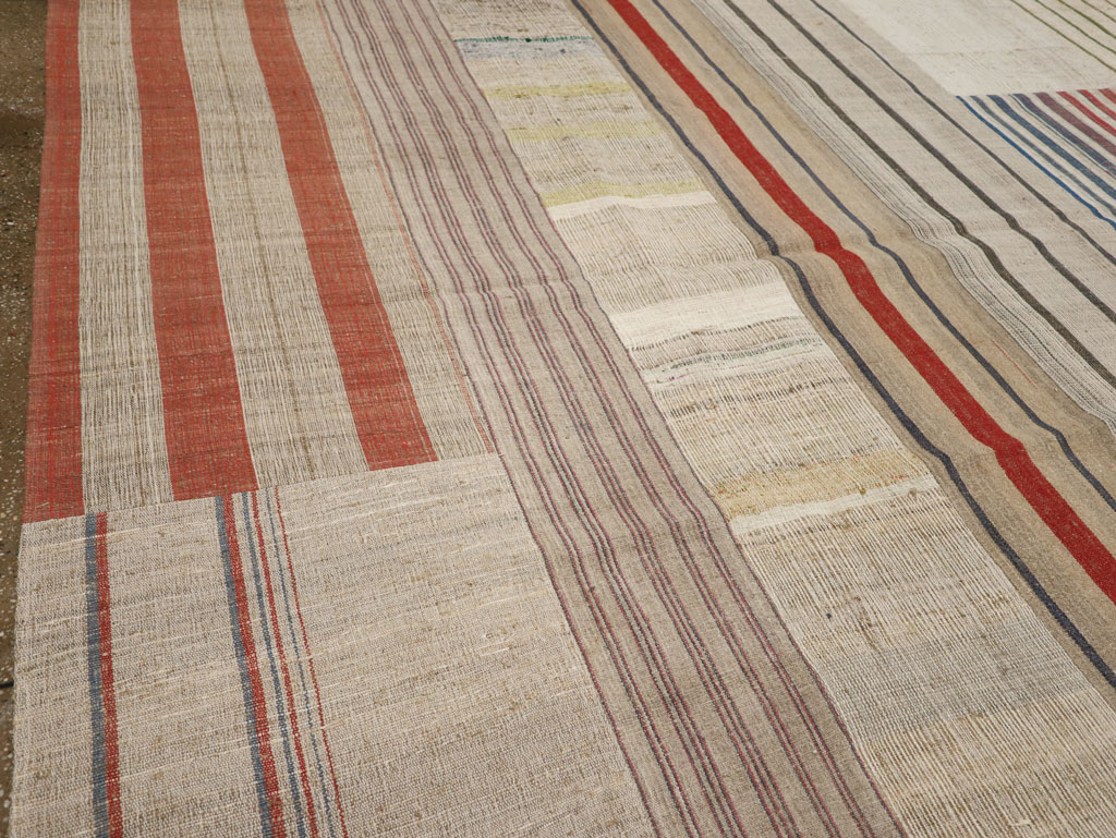 Vintage Turkish Flatweave Kilim Large Carpet, No.33597 - Galerie Shabab