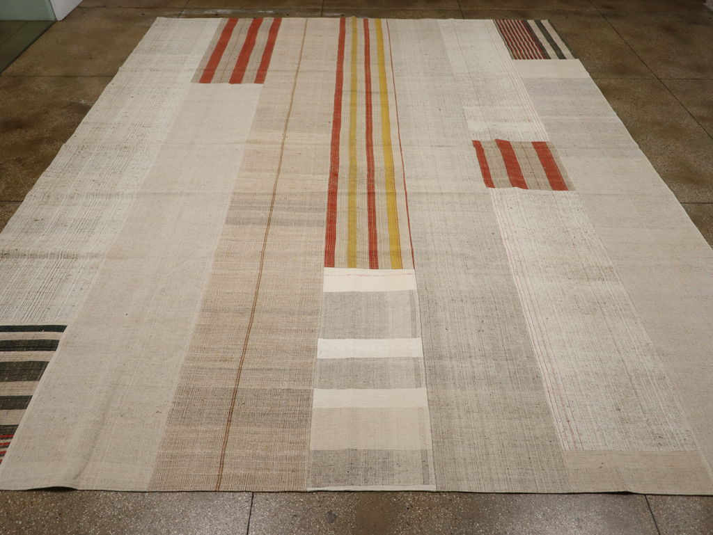 Modern Turkish Flatweave Kilim Large Carpet, No.33598 - Galerie Shabab