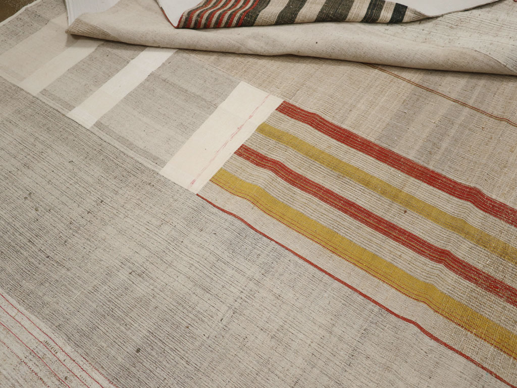 Vintage Turkish Flatweave Kilim Large Carpet, No.33598 - Galerie Shabab