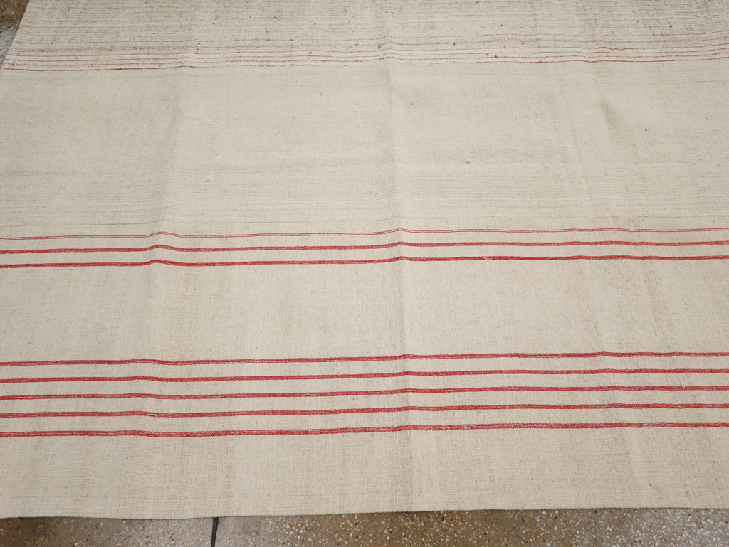 Vintage Turkish Flatweave Kilim Room Size Carpet, No.33604 - Galerie Shabab