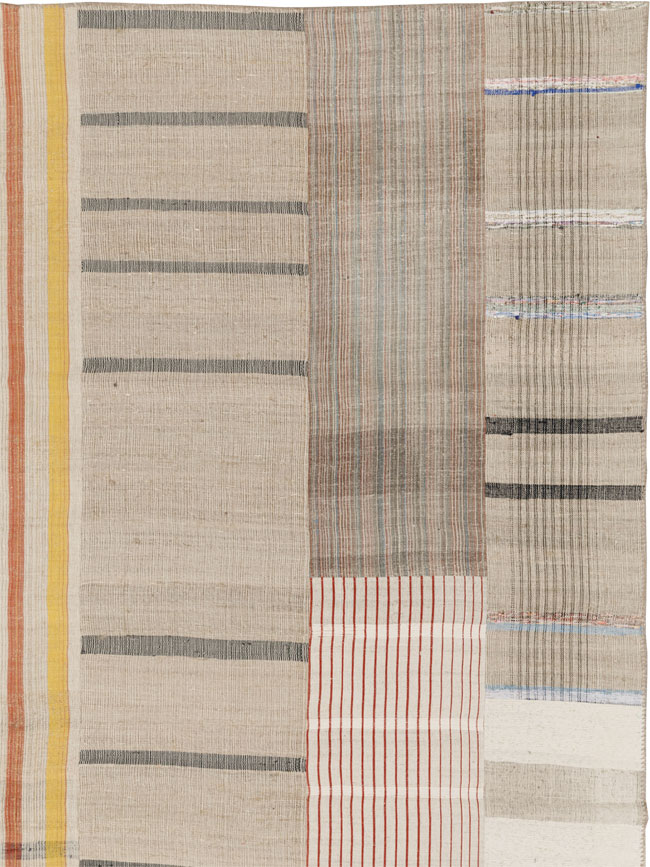 Vintage Turkish Flatweave Kilim Room Size Carpet, No.33605 - Galerie Shabab