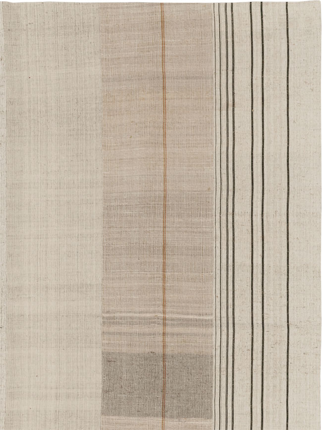 Vintage Turkish Flatweave Kilim Room Size Carpet, No.33607 - Galerie Shabab