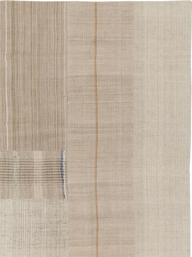 Vintage Turkish Flatweave Kilim Room Size Carpet, No.33607 - Galerie Shabab