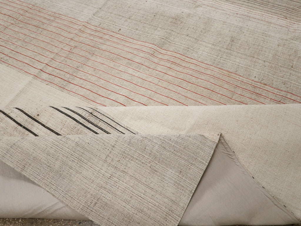 Vintage Turkish Flatweave Kilim Large Room Size Carpet, No.33609 - Galerie Shabab