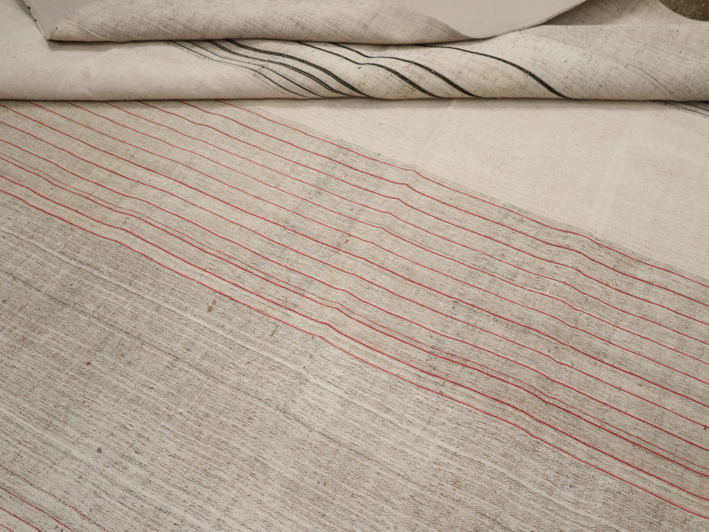 Vintage Turkish Flatweave Kilim Large Room Size Carpet, No.33609 - Galerie Shabab