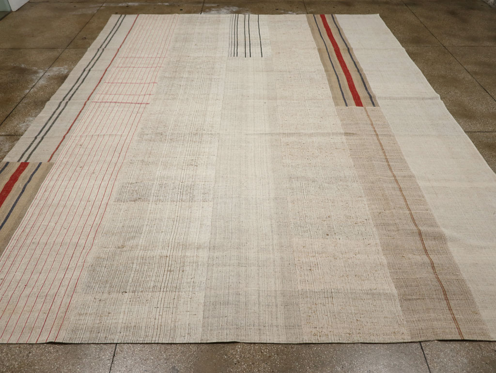Vintage Turkish Flatweave Kilim Large Room Size Carpet, No.33610 - Galerie Shabab