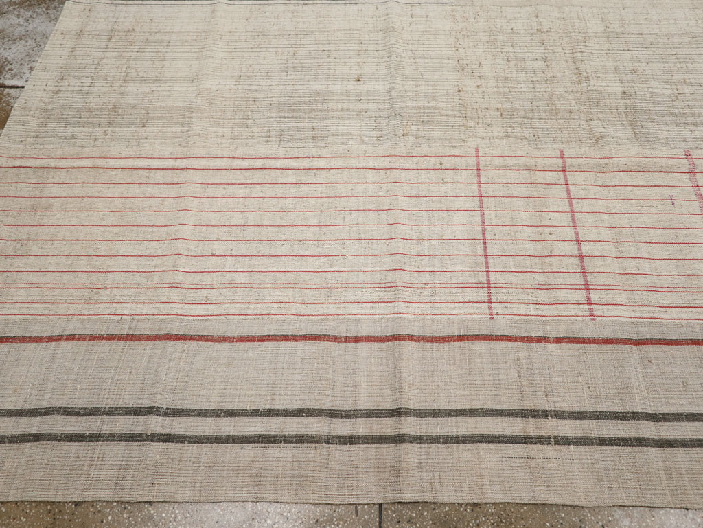 Vintage Turkish Flatweave Kilim Large Room Size Carpet, No.33610 - Galerie Shabab