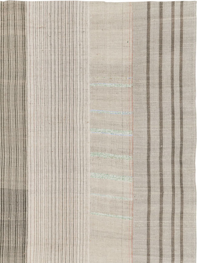 Vintage Turkish Flatweave Kilim Room Size Carpet, No.33611 - Galerie Shabab