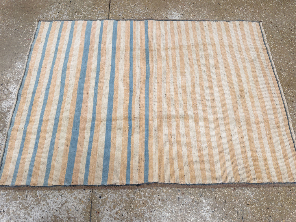 Vintage Turkish Anatolian Throw Rug, No.33615 - Galerie Shabab