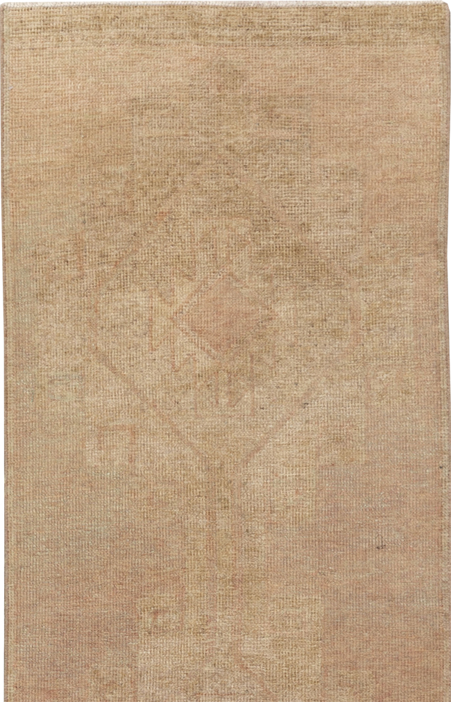 Vintage Turkish Anatolian Long Runner, No.33621 - Galerie Shabab