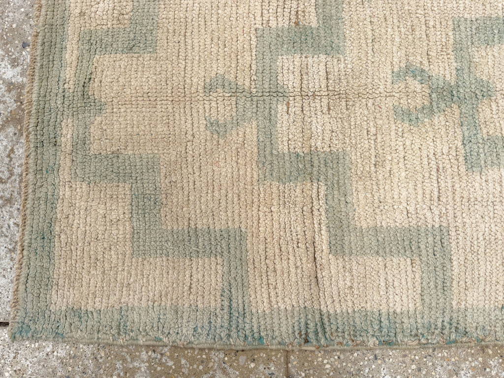 Vintage Turkish Anatolian Throw Rug, No.33623 - Galerie Shabab