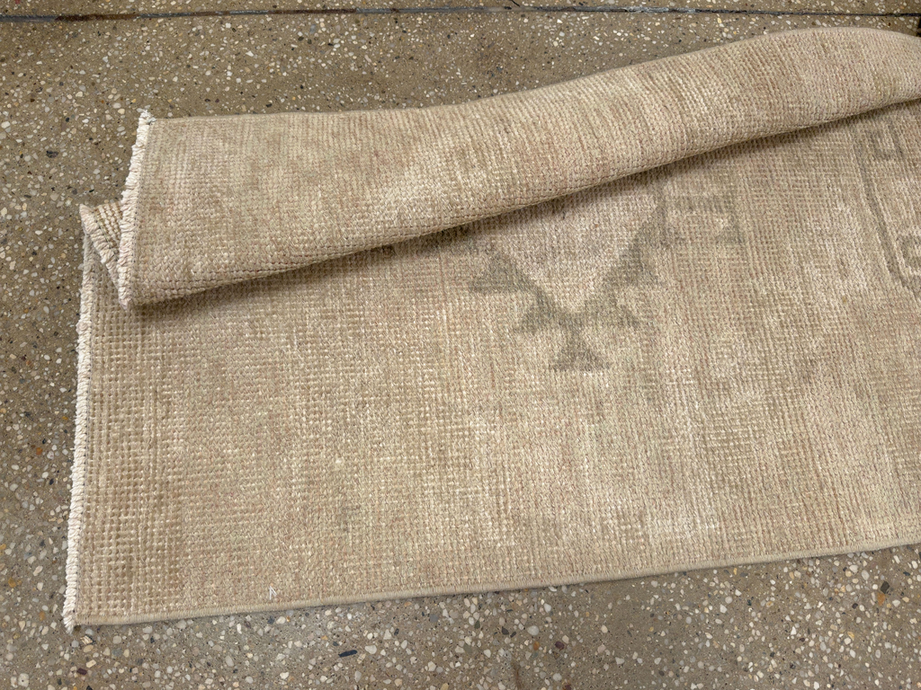 Vintage Turkish Anatolian Long Runner, No.33624 - Galerie Shabab