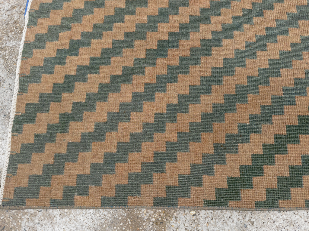 Vintage Turkish Anatolian Runner, No.33625 - Galerie Shabab
