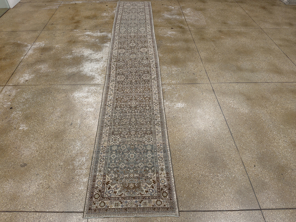 Antique Persian Malayer Long Runner, No.33631 - Galerie Shabab