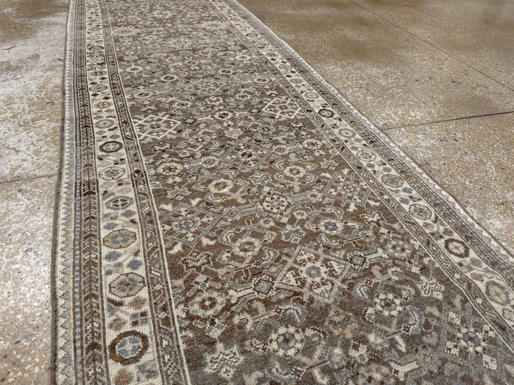 Antique Persian Malayer Long Runner, No.33631 - Galerie Shabab