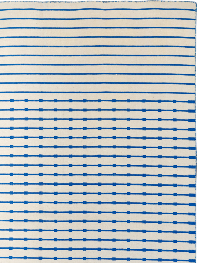 Vintage Turkish Flatweave Kilim Accent Rug, No.33638 - Galerie Shabab