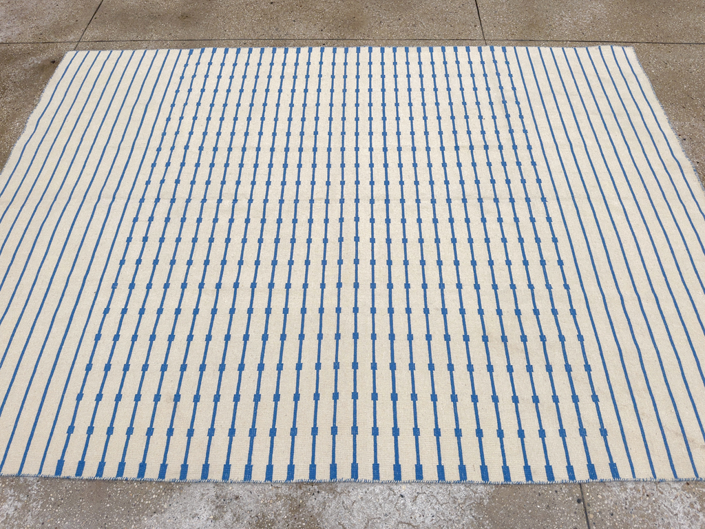 Vintage Turkish Flatweave Kilim Accent Rug, No.33638 - Galerie Shabab