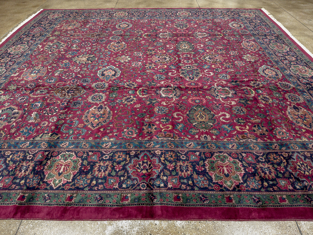 Antique Indian Lahore Large Square Room Size Carpet, No.33643 - Galerie Shabab