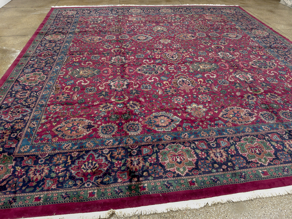 Antique Indian Lahore Square Large Room Size Carpet, No.33643 - Galerie Shabab