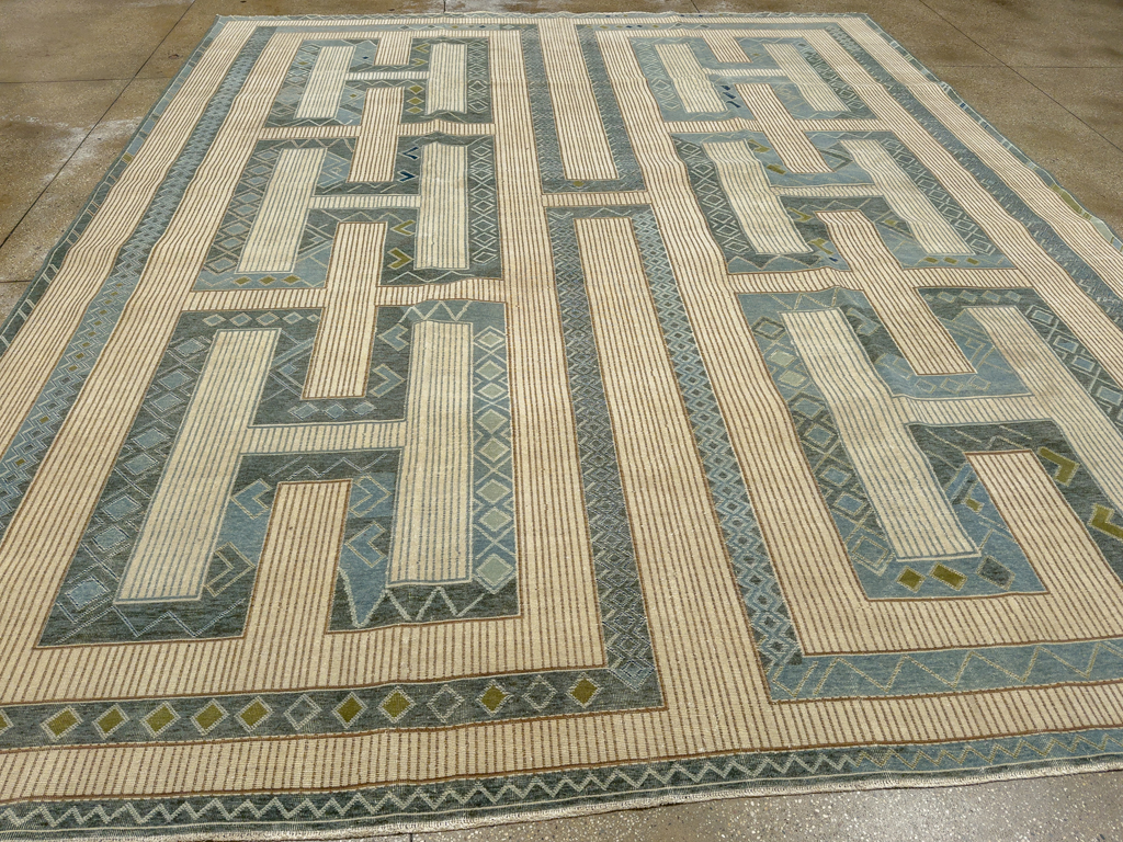 Modern African Tuareg Inspired Turkish Khotan Large Room Size Carpet, No.33646 - Galerie Shabab